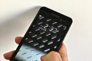 黑莓Z10的性能和用户体验如何？（了解黑莓Z10的功能、设计和用户反馈）