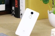 全面了解华为P40Pro的NCE-AL00型号（NCE-AL00型号的特点、性能和用户体验）